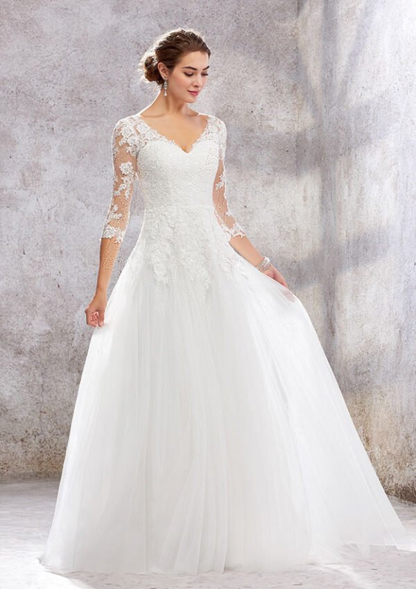 Princess A-line V Neck Sweep Train Tulle Lace Wedding Dress