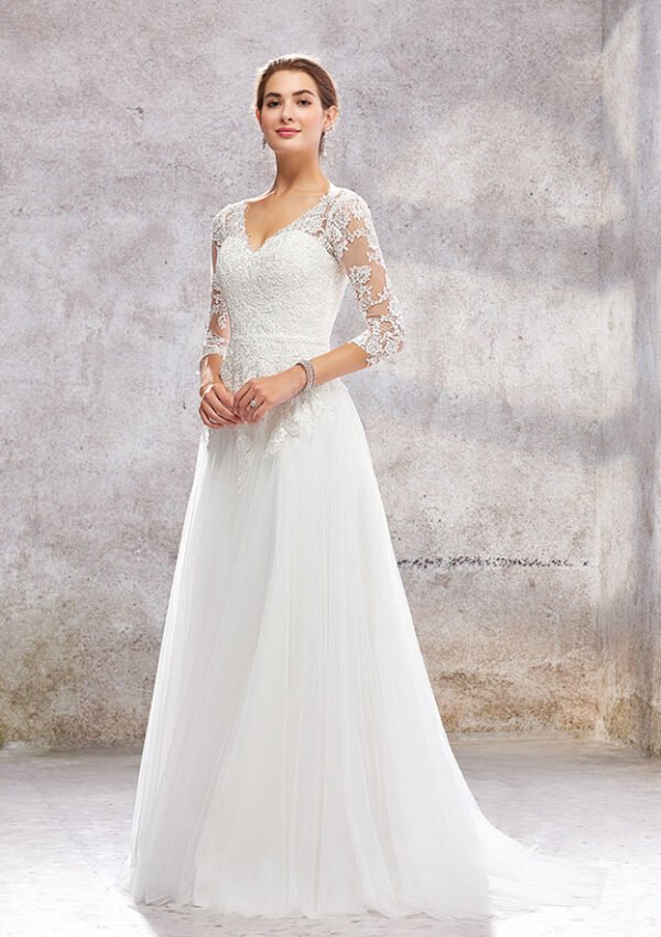 Princess A-line V Neck Sweep Train Tulle Lace Wedding Dress - Image 3